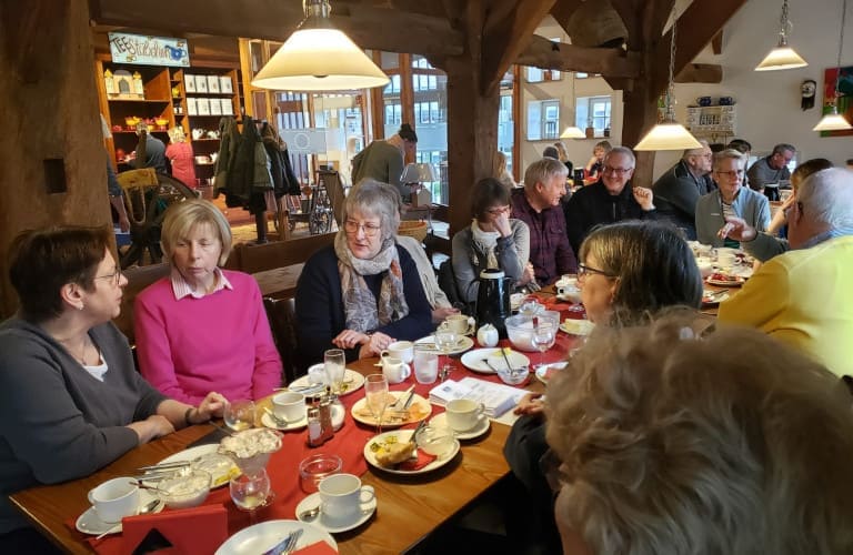 Wir treffen uns im Aktivkreis an jedem 3. Mittwoch im Monat um 19:00 Uhr im Kasch